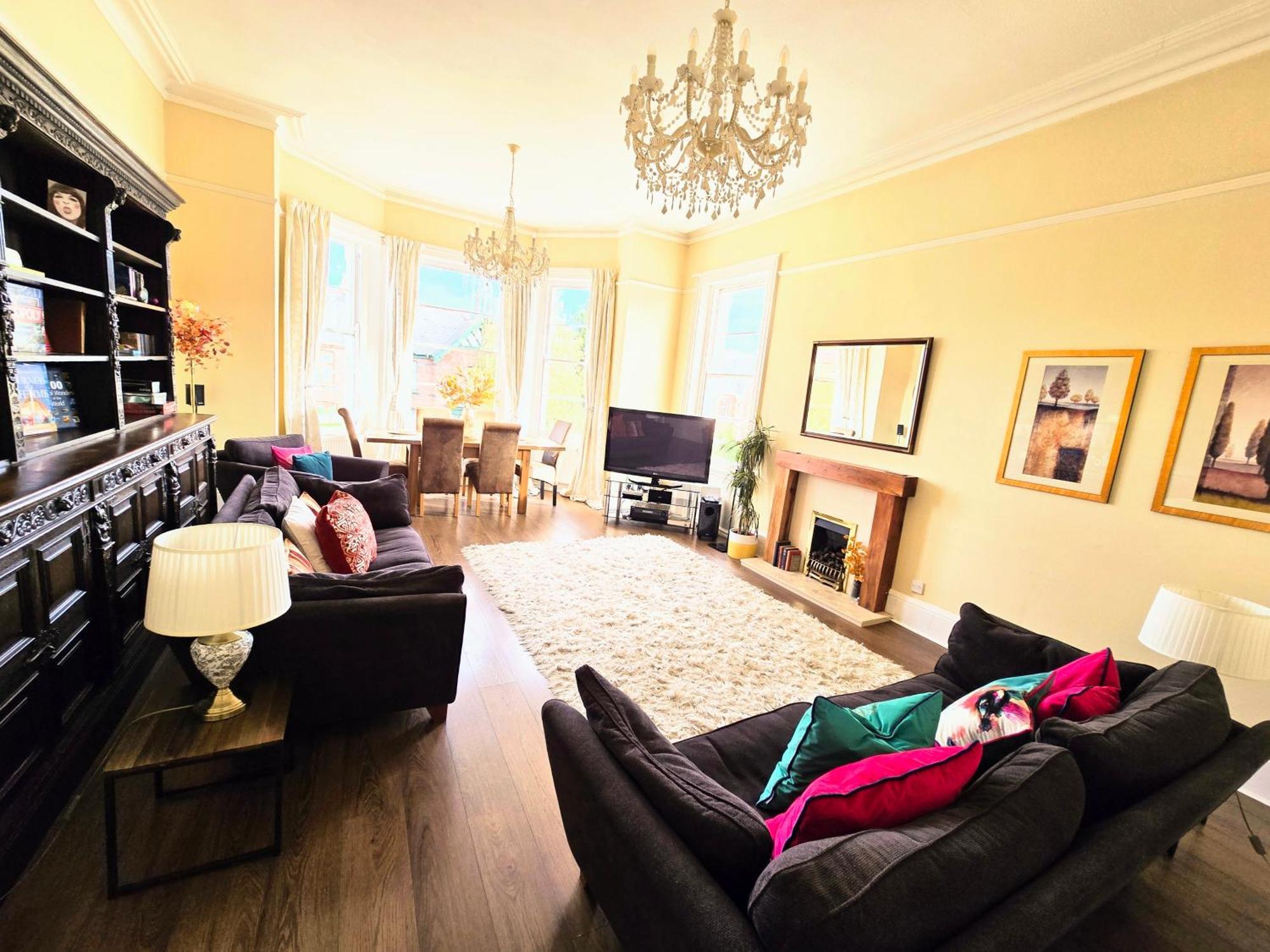 Cotswold Vip Regency Lodge Cheltenham Dış mekan fotoğraf